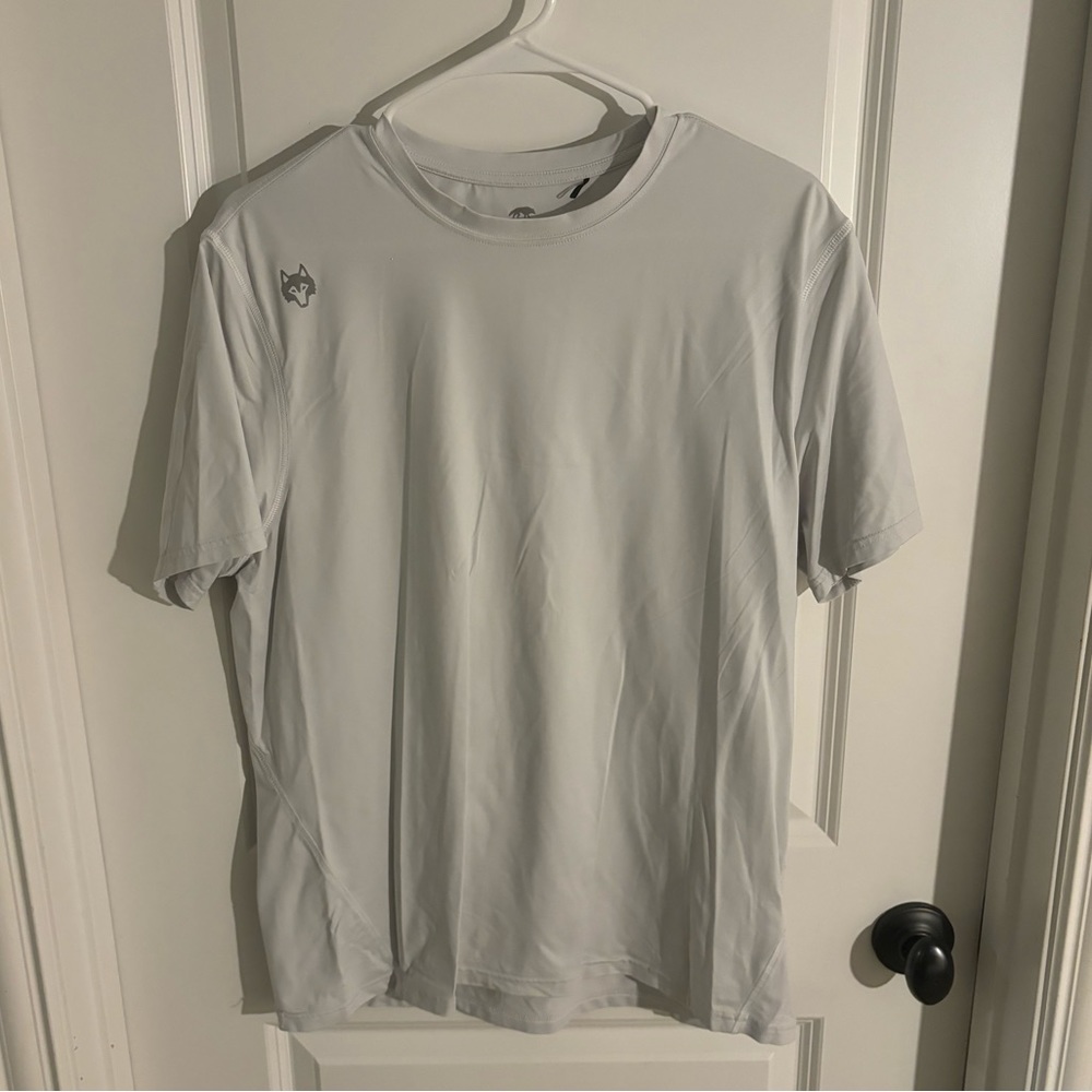 Greyson Sport Performance Tee - Size Men’s Medium